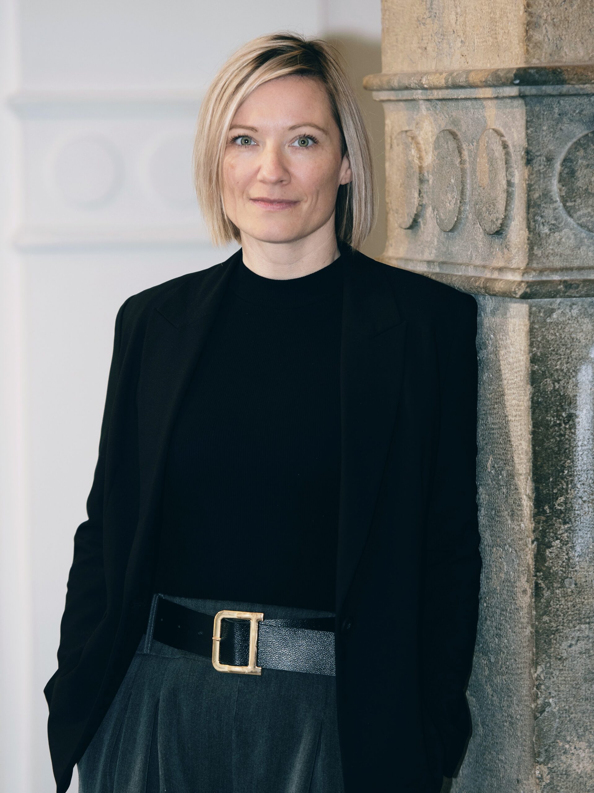 Dr. Lisa Mittischek